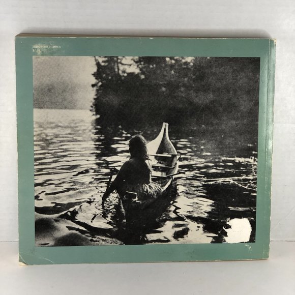 Artifacts of the Northwest Coast Indians Paperback – 1981 by Hilary Stewart - Picture 2 of 16